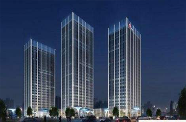 實(shí)力雄厚，設(shè)備完善